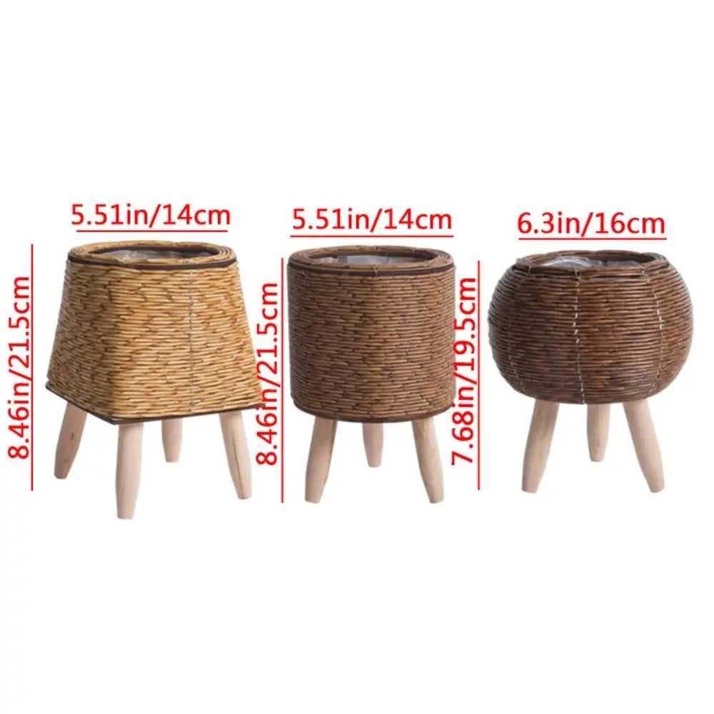 Round rattan pot with tripod wooden stand